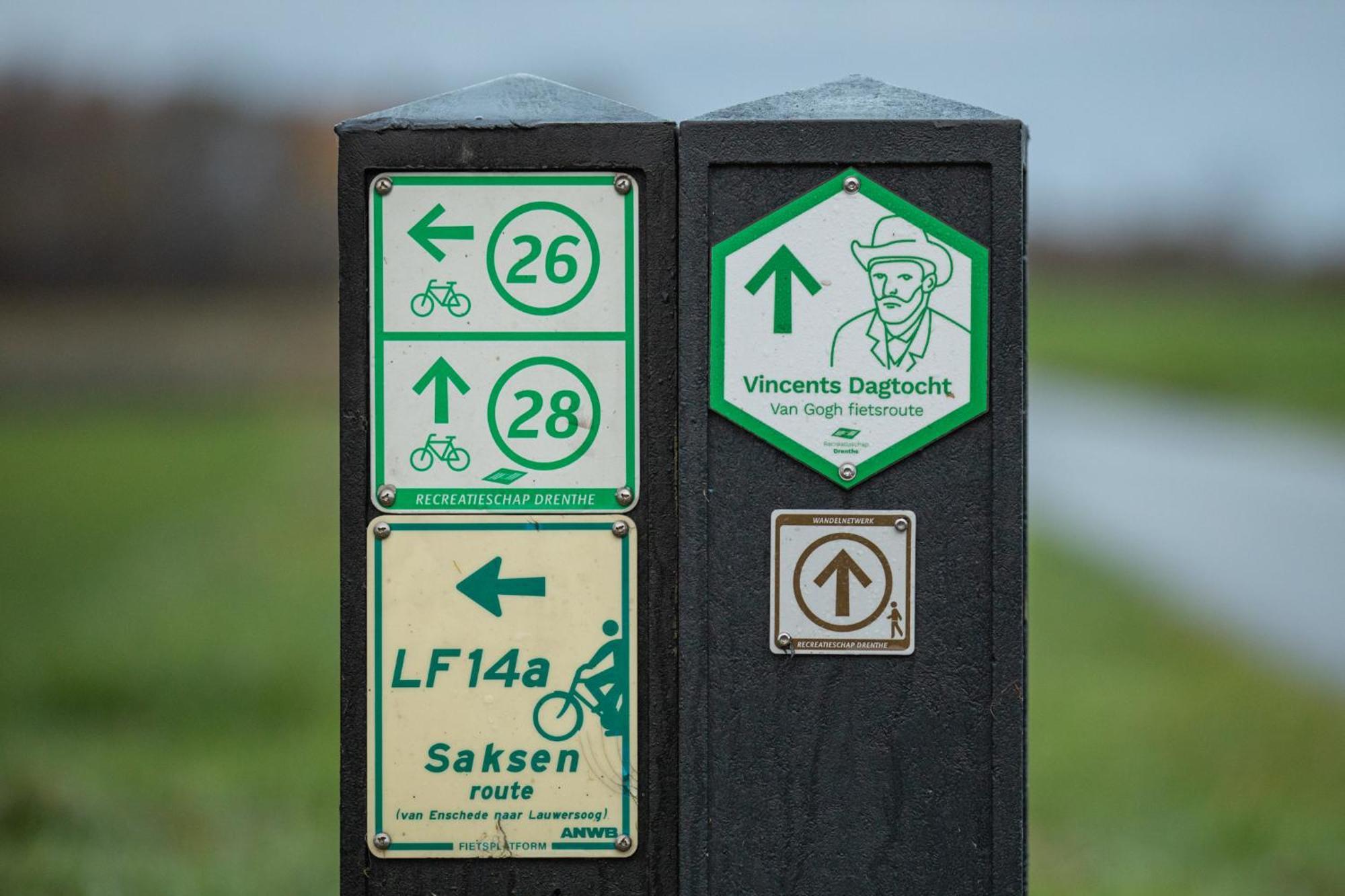 Drents Genieten - Lavendelheide Met Uitzicht Op Het Water Erm Eksteriør billede